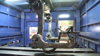 RPC12型汽车纵梁机器人等离子切割机